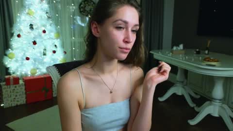 Kate online show from January 2025 10:17:02 PM