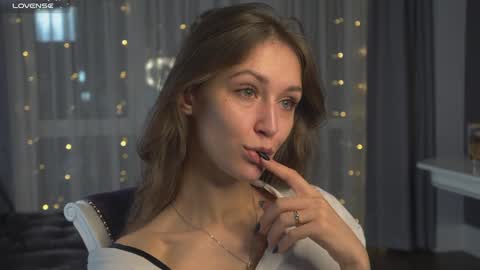 Kate online show from January 2025 07:51:01 PM