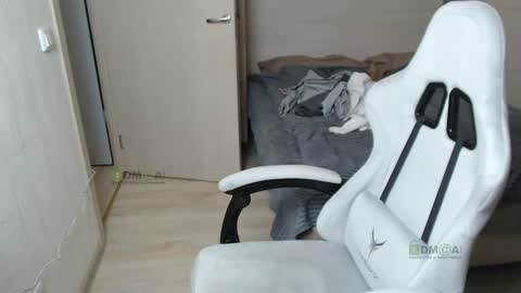 Snapshot of sunny1girl chatting on February 2025 05:03:02 PM Alice and Sergey online show from February 2025 05:03:02 PM