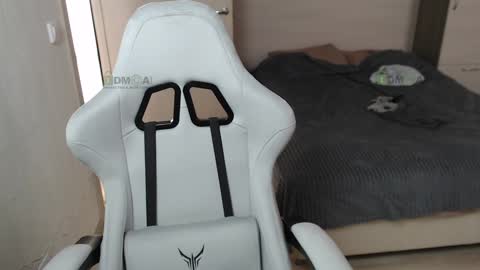 Snapshot of sunny1girl chatting on February 2025 09:25:02 AM Alice and Sergey online show from February 2025 09:25:02 AM