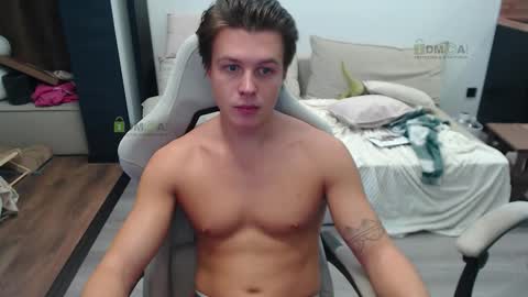 Snapshot of sunny1girl chatting on October 2025 07:23:02 AM Alice and Sergey online show from October 2025 07:23:02 AM