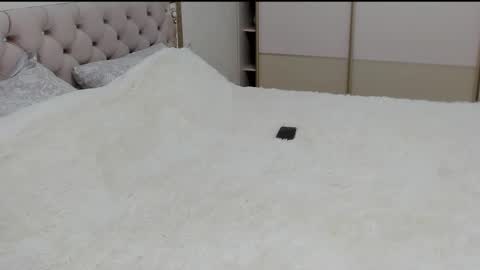 Vanessa online show from October 2025 06:36:01 AM