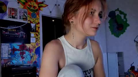 Snapshot of sunny_mouse chatting on September 2025 06:19:01 PM Sunny online show from September 2025 06:19:01 PM