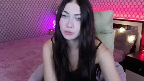 Snapshot of sunny_sweetyy chatting on September 2025 06:22:02 PM S U N N Y online show from September 2025 06:22:02 PM