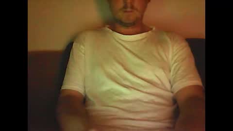 Snapshot of sunnygun0 chatting on March 2025 01:51:01 PM sunnygun0 online show from March 2025 01:51:01 PM