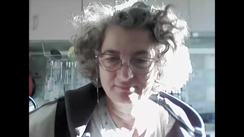 sunnylarrah11 online show from September 2025 06:03:01 AM
