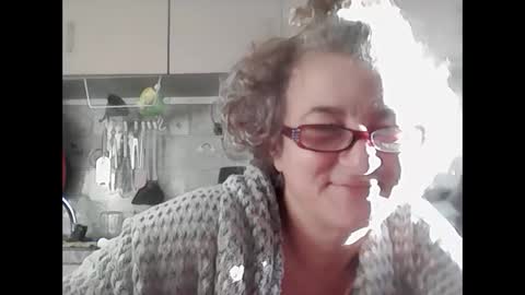 sunnylarrah11 online show from September 2025 04:58:01 AM