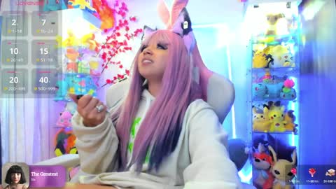     RAVENCLAU GIRL  online show from December 2024 11:24:01 PM