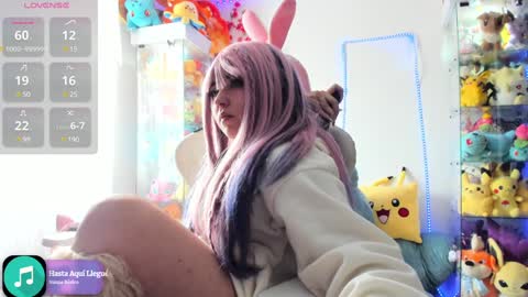     RAVENCLAU GIRL  online show from December 2024 09:08:01 PM