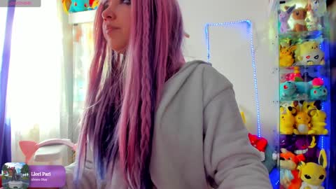     RAVENCLAU GIRL  online show from January 2025 08:25:02 PM