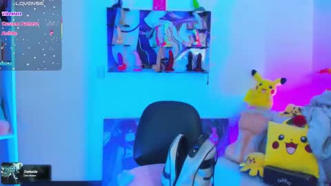     RAVENCLAU GIRL  online show from September 2025 12:17:01 PM