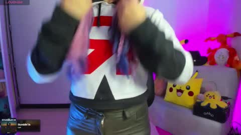 Snapshot of sunofureku_melody chatting on October 2025 12:03:02 PM RAVENCLAU GIRL online show from October 2025 12:03:02 PM