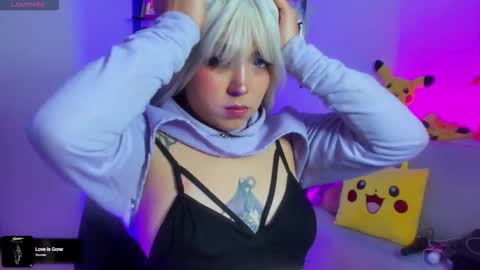 Snapshot of sunofureku_melody chatting on October 2025 07:19:02 PM RAVENCLAU GIRL online show from October 2025 07:19:02 PM