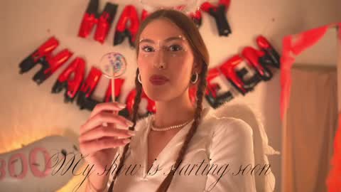 Snapshot of sunrisealice chatting on December 2024 06:26:01 AM Alice online show from December 2024 06:26:01 AM