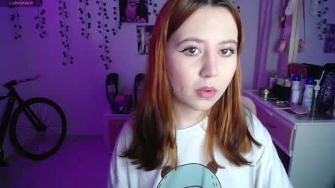 Snapshot of sunset_pienk chatting on October 2025 02:53:01 AM Sunset online show from October 2025 02:53:01 AM