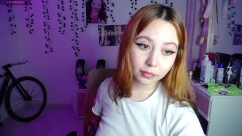 Snapshot of sunset_pienk chatting on October 2025 05:38:02 AM Sunset online show from October 2025 05:38:02 AM