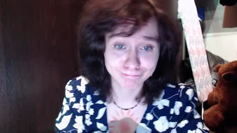 Snapshot of sunshinehella chatting on December 2024 10:18:01 AM Hella online show from December 2024 10:18:01 AM