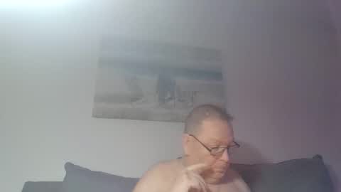 Sunspotbaby online show from November 2025 10:32:01 PM