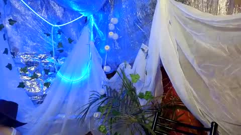 super jony and Marta GMT 1300-1800 every day online show from October 2025 02:51:02 PM