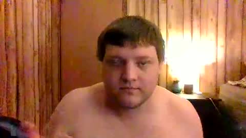 Snapshot of superflymatt chatting on October 2025 08:31:02 PM superflywildcat online show from October 2025 08:31:02 PM