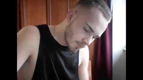 SupermanQSky online show from January 2025 11:32:02 AM