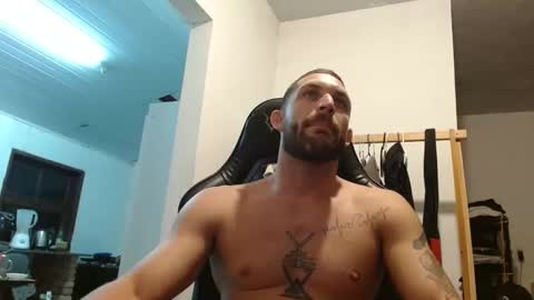 Snapshot of surfdog95 chatting on October 2025 11:21:02 PM surfdog95 online show from October 2025 11:21:02 PM