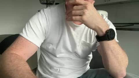 Snapshot of surfstar81 chatting on November 2025 11:10:03 AM surfstar81 online show from November 2025 11:10:03 AM