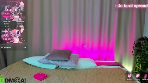 Annie online show from October 2025 02:04:01 AM