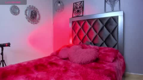 Susana W online show from February 2025 12:20:01 PM