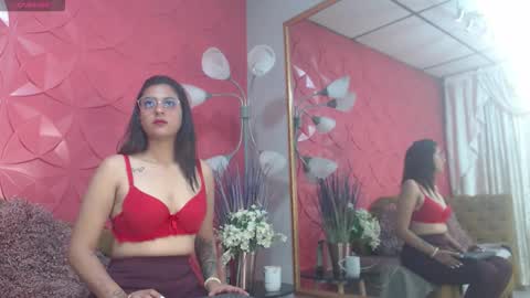 Snapshot of susanaevans chatting on November 2025 05:13:01 PM susanaevans online show from November 2025 05:13:01 PM