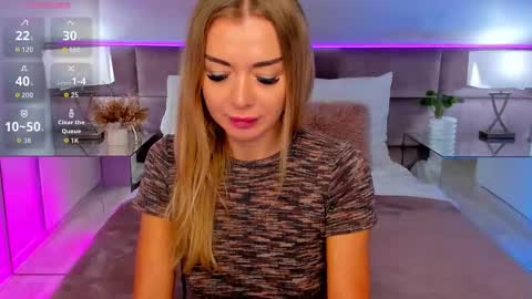 Susan online show from October 2025 05:28:01 AM