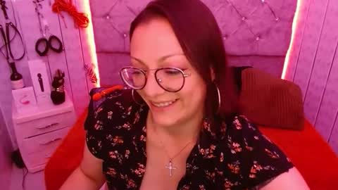 Snapshot of susanhotsex_ chatting on November 2025 01:06:02 AM susanhotsex_ online show from November 2025 01:06:02 AM
