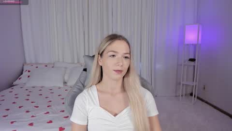 Susan online show from September 2025 02:59:02 AM