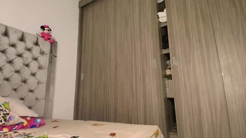 Snapshot of sussidream chatting on October 2025 01:08:02 AM Andrea online show from October 2025 01:08:02 AM