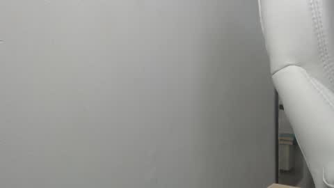 sussy leon online show from December 2024 12:16:02 PM