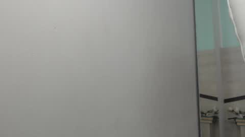 sussy leon online show from December 2024 12:36:01 PM