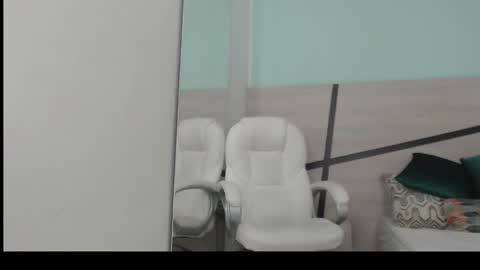 sussy leon online show from December 2024 11:17:02 PM