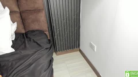 sussy_vixen online show from October 2025 09:32:02 AM