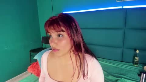 Susy Gonzalez online show from September 2025 06:01:02 PM