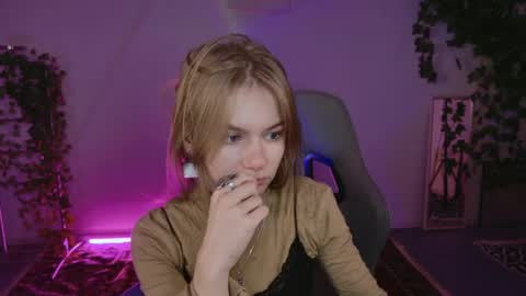 Eva online show from November 2025 05:02:02 AM