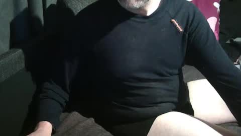 Snapshot of swartarn chatting on October 2025 12:57:01 AM ArnSwart online show from October 2025 12:57:01 AM