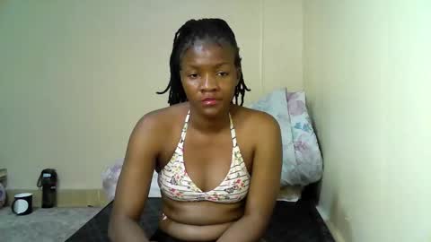 Snapshot of swee_leilah chatting on September 2025 09:49:02 PM Call me Sheila online show from September 2025 09:49:02 PM