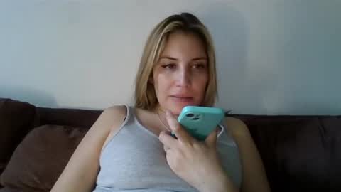 Sweet  alana online show from January 2025 09:40:01 PM