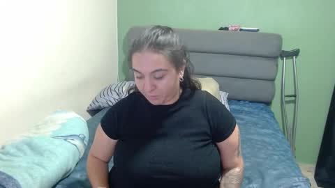 Nikol online show from January 2025 08:39:01 PM