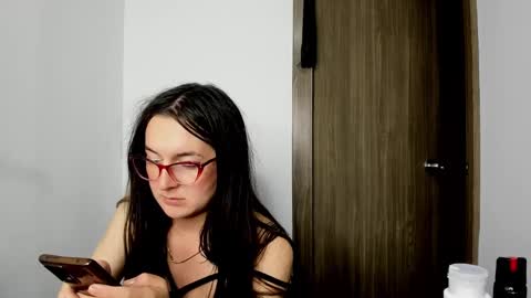 sweet__suck69bitch online show from February 2025 05:09:01 AM