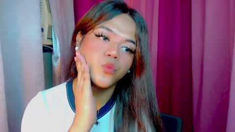 Snapshot of sweet_ahrii chatting on February 2025 06:28:01 AM CLEO online show from February 2025 06:28:01 AM