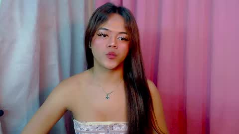 Snapshot of sweet_ahrii chatting on February 2025 02:57:01 PM CLEO online show from February 2025 02:57:01 PM