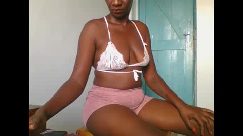 bella online show from January 2025 08:37:01 AM