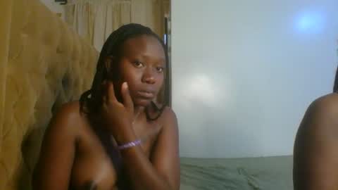 Snapshot of sweet_camila5 chatting on October 2025 09:50:02 AM Camila online show from October 2025 09:50:02 AM