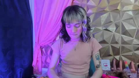  emmili  online show from December 2024 12:16:02 PM
